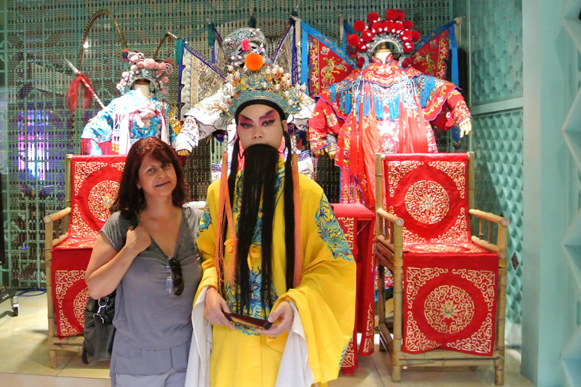 Sichuan Opera Costume