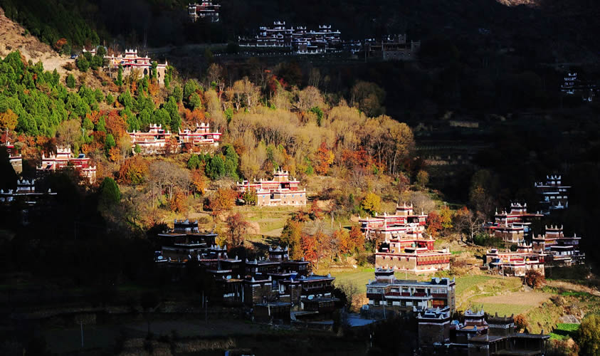 Danba Tibetan Village