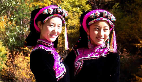 Beautiful Jiarong Tibetan Women