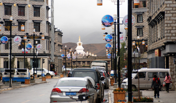 Daocheng County (Daocheng Xian)