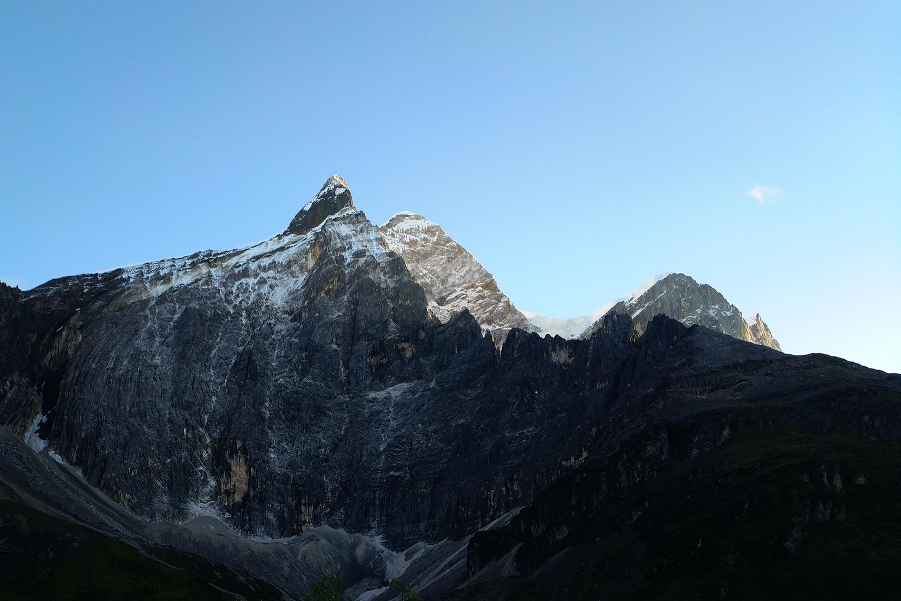 Yading Kora Trek