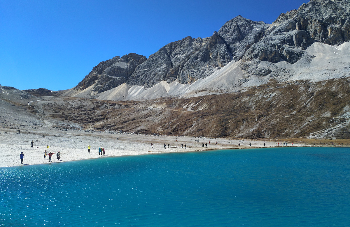 Early November in Yading