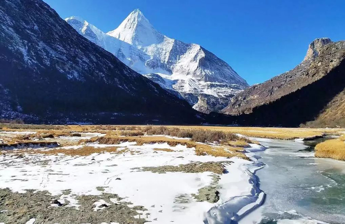 Late December in Daocheng Yading