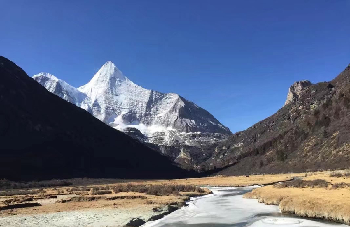 Late February in Yading