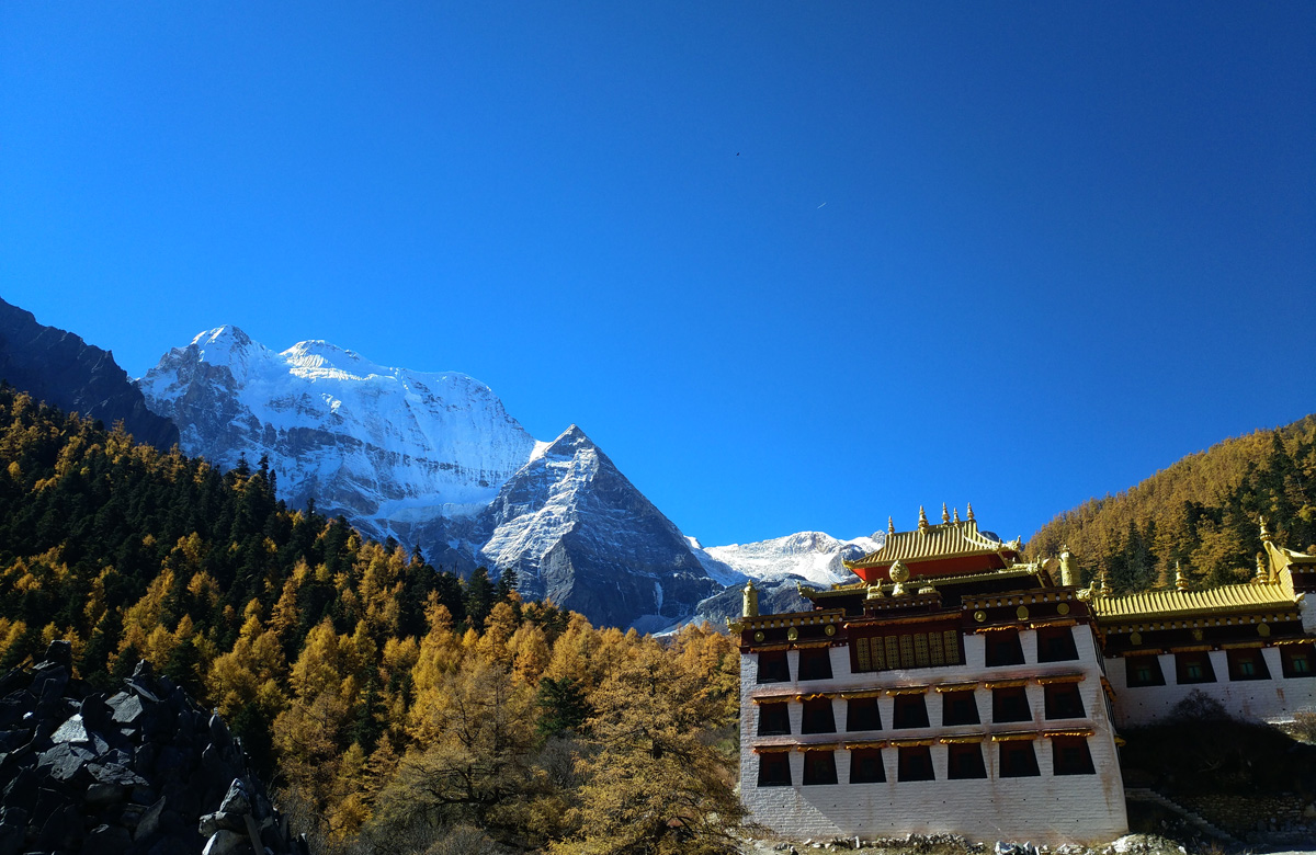 Late October in Daocheng Yading