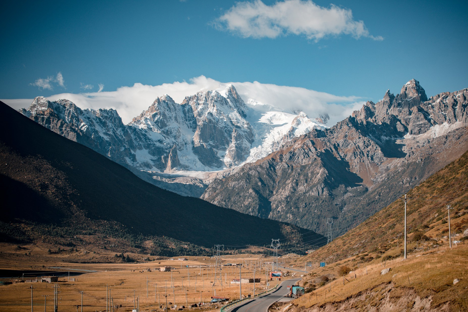 Chola Mountains