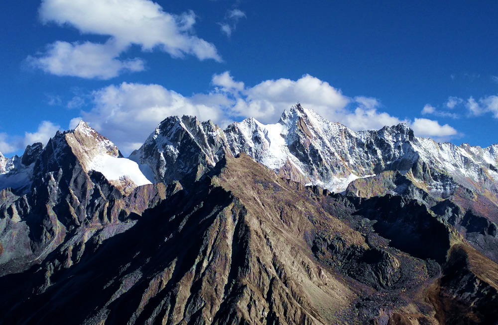 Mt.Xialong Rezha