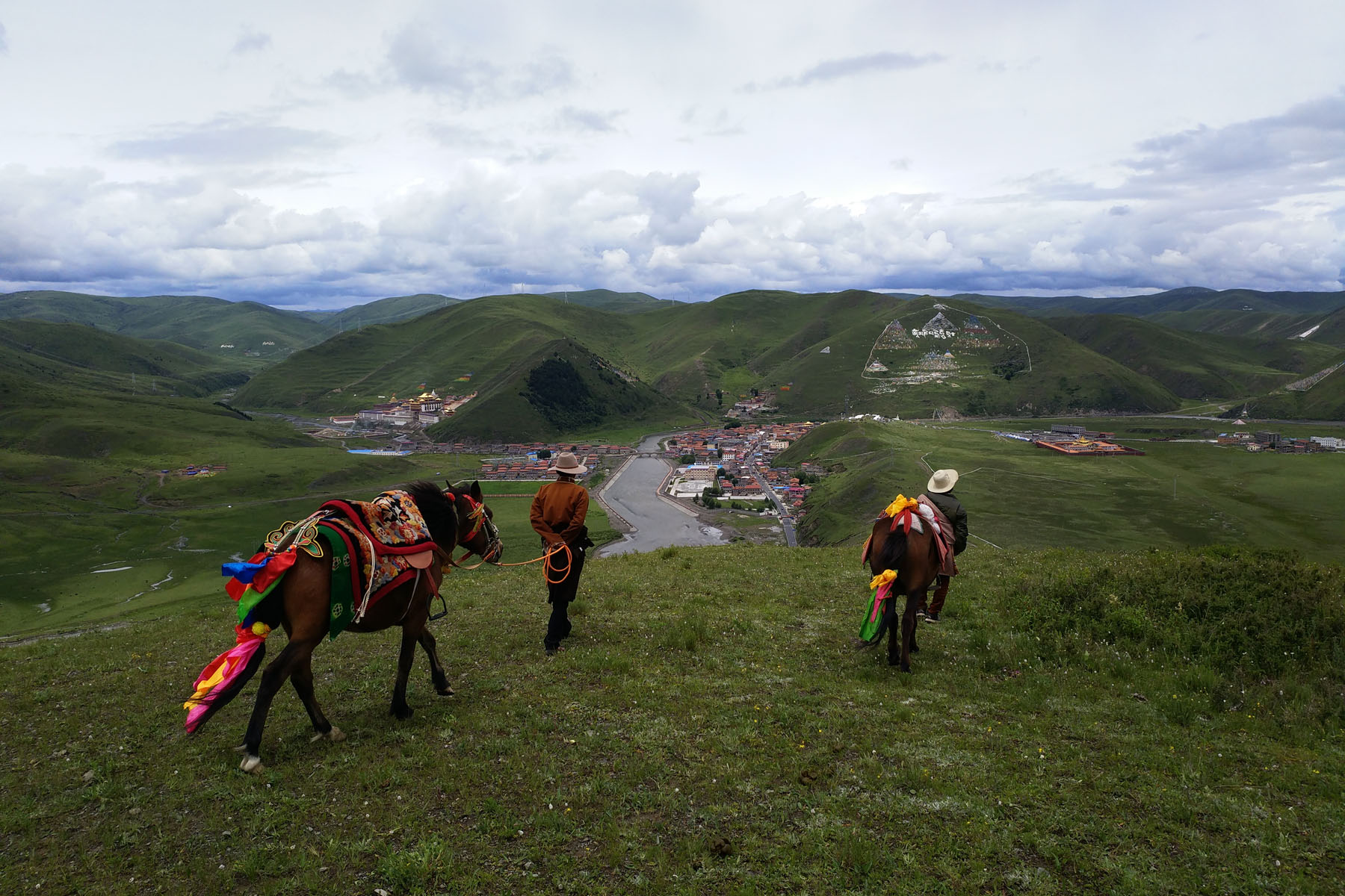 Tagong Grassland Horse Riding