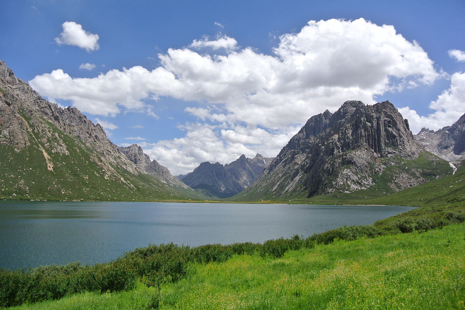 Exploring Nyenpo Yurtse