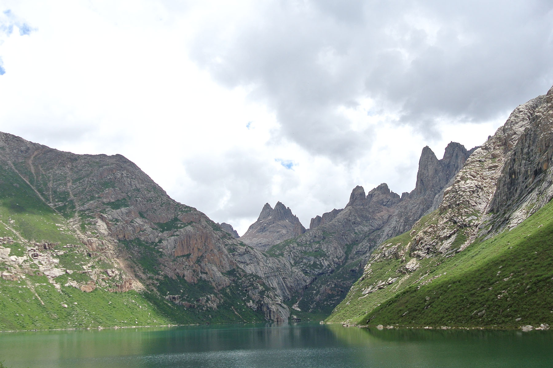 Exploring Nyenpo Yurtse