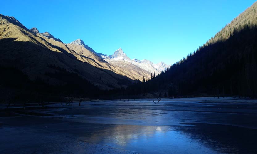 Mt. Siguniang - Sigunacuo Lake