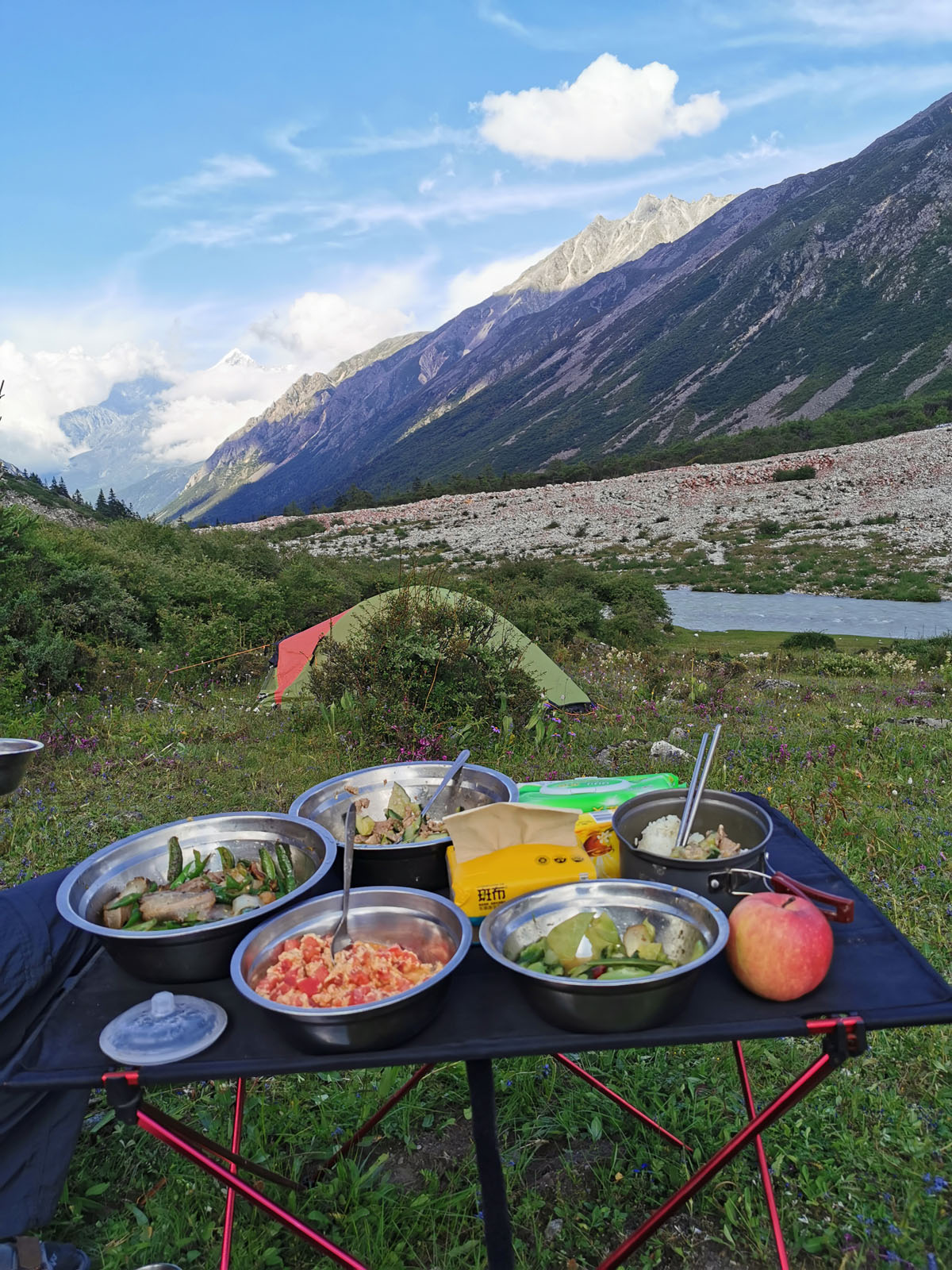 Sichuan Camping Trek