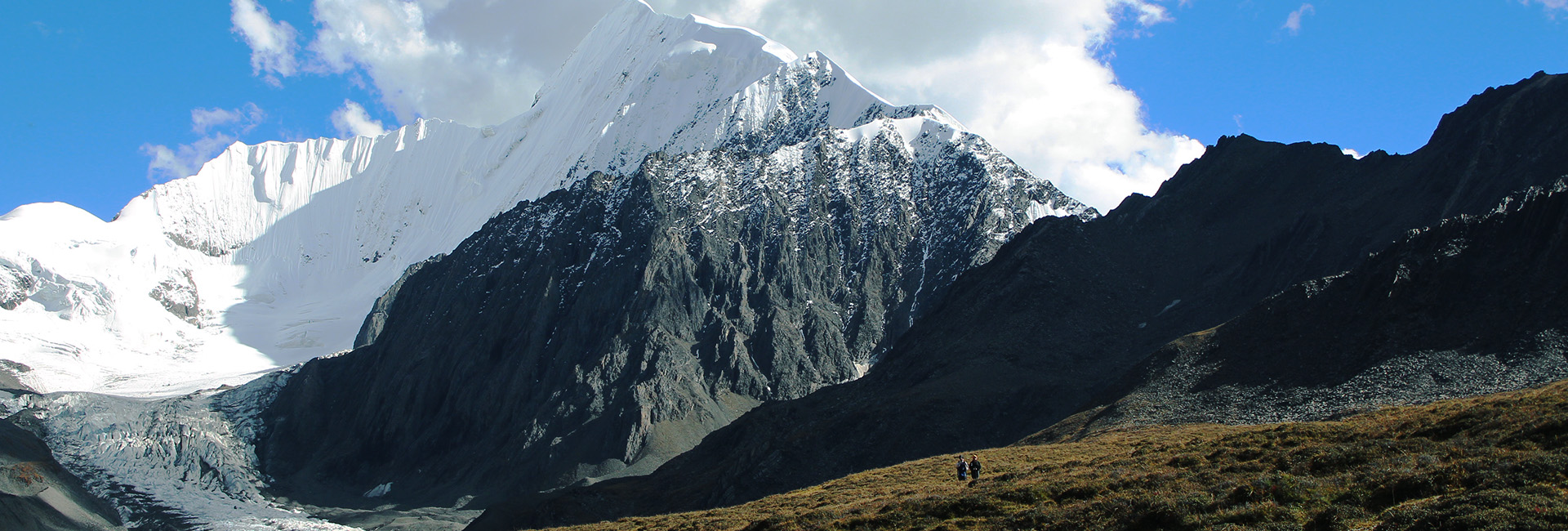 Hiking Mount Gongga