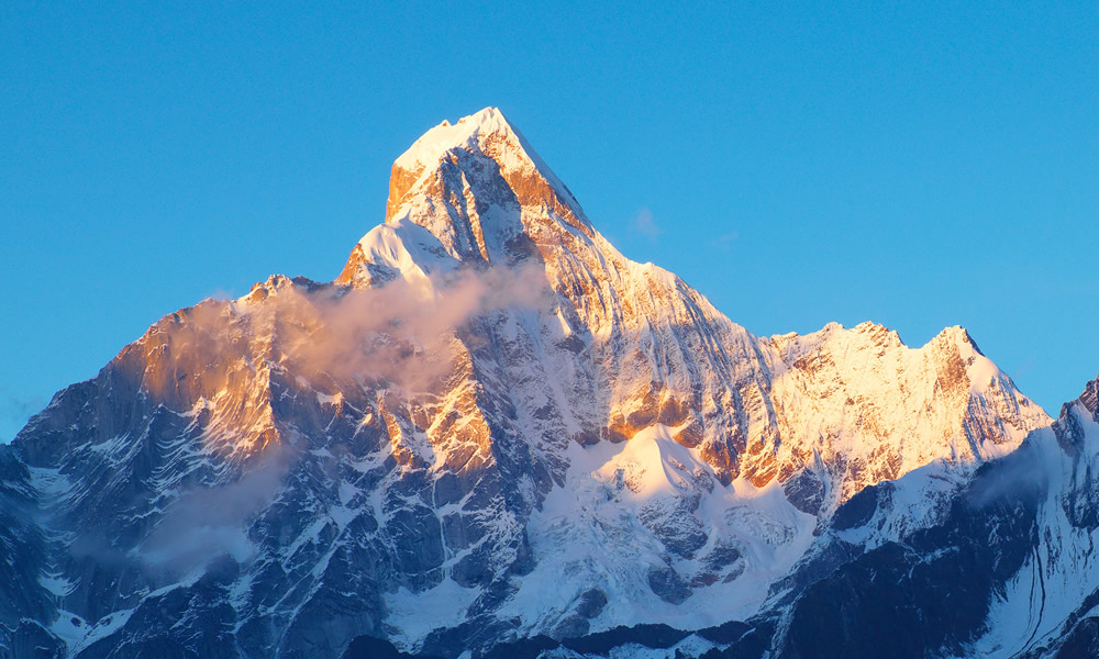 Mt. Siguniangshan Yaomei Feng