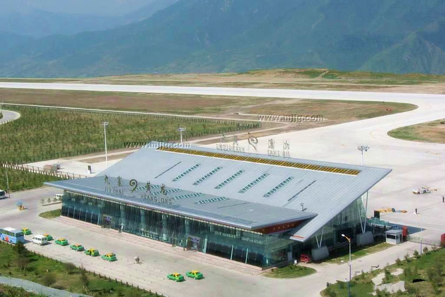 Jiuzhaigou Airport Guide