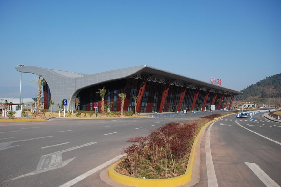 Xichang Airport Guide